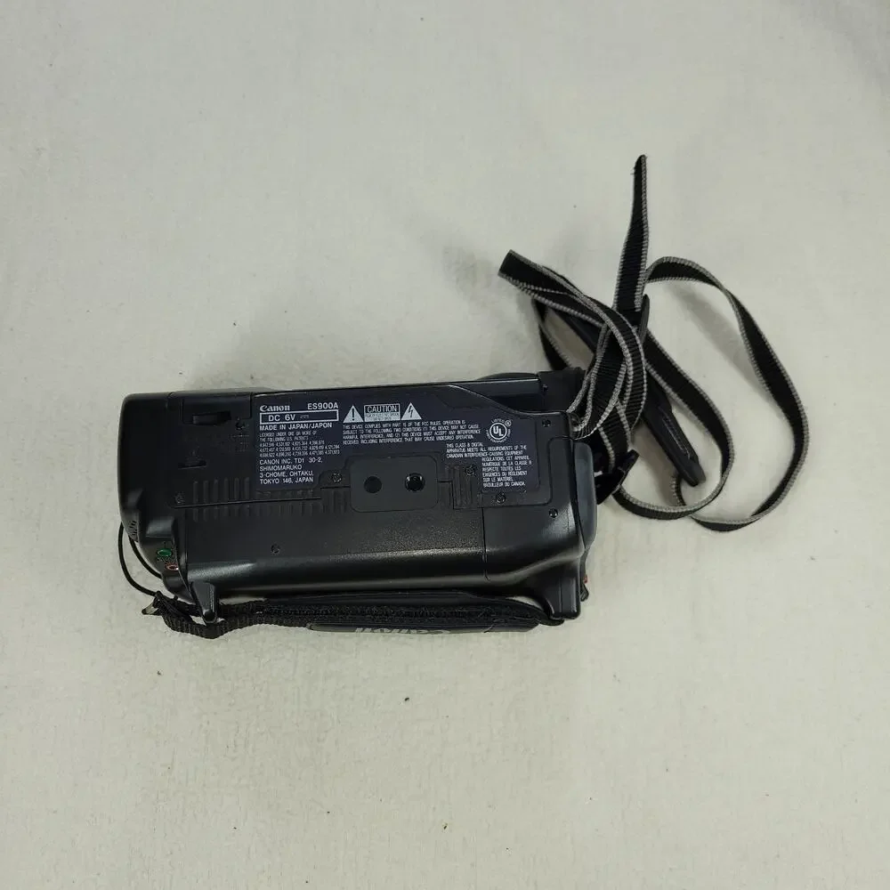 Canon Camcorder ES900 HI-FI Stereo 8mm Video 8 Read Description For Parts Videos